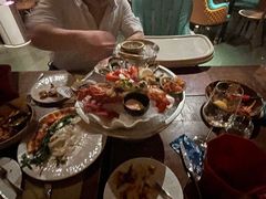 -斯普汇生蚝牛排馆(中骏世界城店)