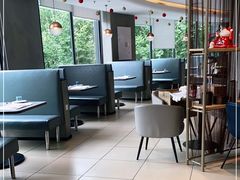 大堂-必胜客(阿诗玛店)