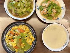 -阿姨来了月嫂服务中心(徐汇店)