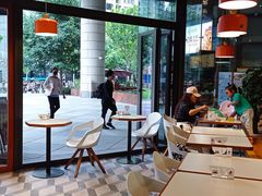 大堂-Dough&Joe团憩(瑞虹天地月亮湾店)