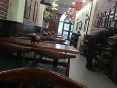 大堂-李先生牛肉面大王(青岛火车站东广场店)