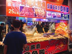 -东门町美食街