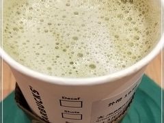 -星巴克(广州南站A18检票口楼上)