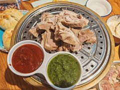 -蒙亨·阿木图赛(乌兰察布天恒广场店)