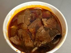 -中山牛肉肥肠粉面馆(军工社区店)