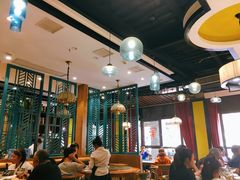 大堂-黄泥岗·地道湖北菜(奥特莱斯店)