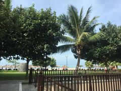 -三亚湾海居铂尔曼度假酒店