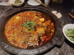 -大鱼山房鱼头火锅(老字号品质店)
