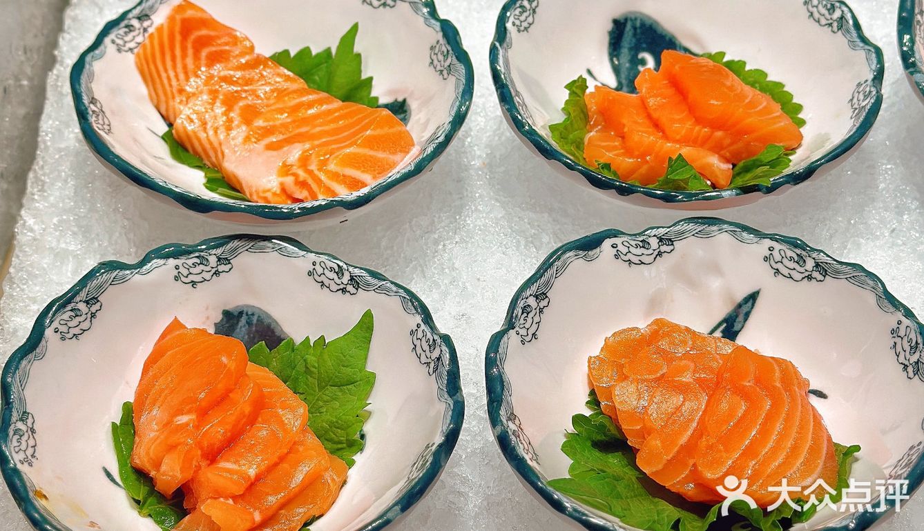 🌈来自助性价比之王东盛，捕捉圣诞惊喜吧🎄