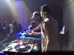 iphone_upload_pic-VERVO金酒吧·独立电音俱乐部(正义坊购物中心店)