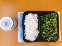 -顺峰(农展馆店)