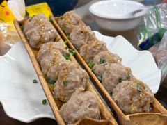 蒸手打肉丸-老客家美食• 竹筒饭• 河鲜(龙门永汉店)