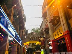 -吉庆街美食广场