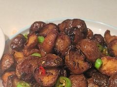 -辣小妮de川菜馆(红旗Mall店)