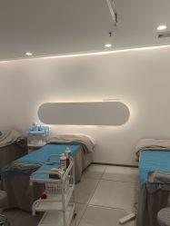 -至简医疗美容·医生集团