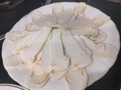 松茸刺身-江川野生菌火锅铜锅鱼(贵清火锅店)