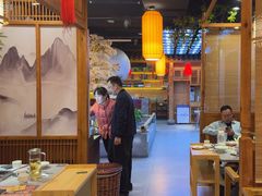 -小龙坎老火锅(鹤伴一路店)