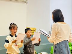 -蓝话筒·少儿成人演讲口才·主持朗诵·戏剧表演(大华第一坊店)