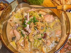 -五谷丰登农家院·地道胶东菜·海鲜烧烤(威海店)