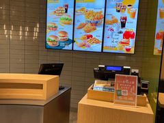 -麦当劳(徐汇漕溪北路百脑汇店)