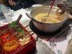-禄婶鸡煲·打边炉