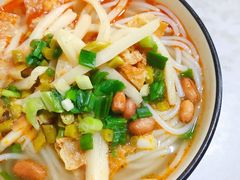 原味柳州螺蛳粉-忆螺巷螺蛳粉(步行街小巷店)