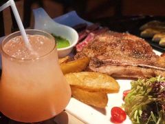 -The Cheebat 锌吧·Bistro(体育西店)