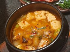 -草家酱蟹炭火烤肉店(珲春南路一店)