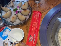 -山里屯铁锅炖·东北菜(康桥店)