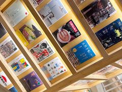 -猫的天空之城概念书店(北戴河蔚蓝海岸店)