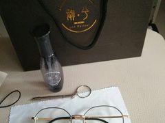 -肆兮眼镜·蔡司·徕卡战略合作店(大坪店)