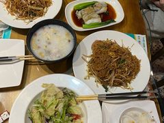 -粤色·老广州茶餐厅(河南商会大厦店)