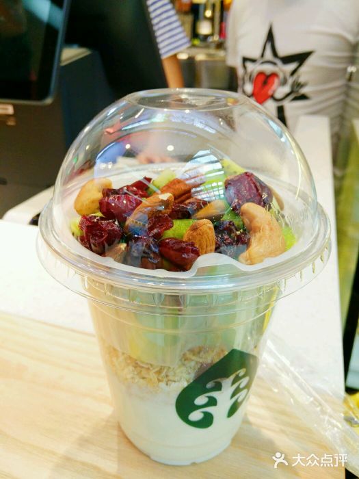 果之满满鲜榨果汁(打浦桥日月光店)佳沛奇异果坚果酸奶杯图片