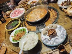 -亮欢寨酸汤鱼(沙冲路店)