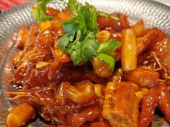 -辣尚瘾·烤鱼·新川菜(交大直营店)