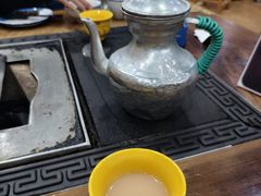 -三锅莊·牦牛肉火锅·香格里拉特色藏餐宴请餐厅(昆明创始店)