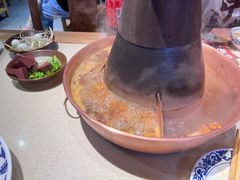 -东镇老火锅(长春路首店)