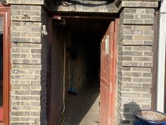 小门内-什刹海