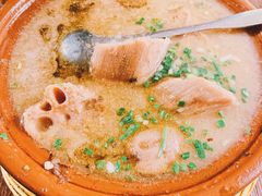 筒骨藕汤-董厨煨汤馆(车站路店)