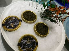 鱼子酱烤鸭-悦融琥珀·京鲁菜·海味珍品(西单店)