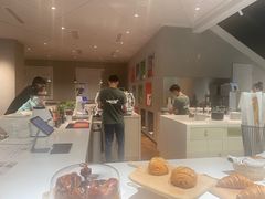 -潮一不贰·法式甜品·生日蛋糕·西式简餐(外滩店)