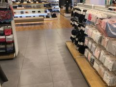 -hotwind热风(喜隆多店)
