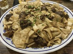 -壹阁胡羊焖饼(特色小吃街店)