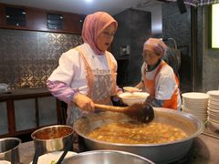 -老兰家传统烧烤炒菜泡馍(小南门店)