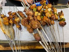 -清真磊磊烧烤老店(饮虎池街34号店)