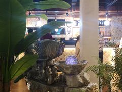 -壹号院音乐餐厅•烤全羊•新疆菜(浐灞店)