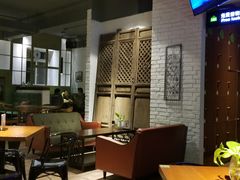大堂-JINNS锦时 steak&pizza(浸信会礼拜堂旧址店)