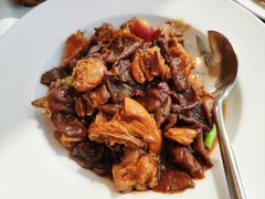 小鸡炖榛蘑-小南洋海景餐厅(深圳湾店)