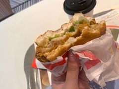-麦当劳(保利若比邻店)