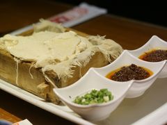 -95号酱骨·一块豆腐(展春园西路店)